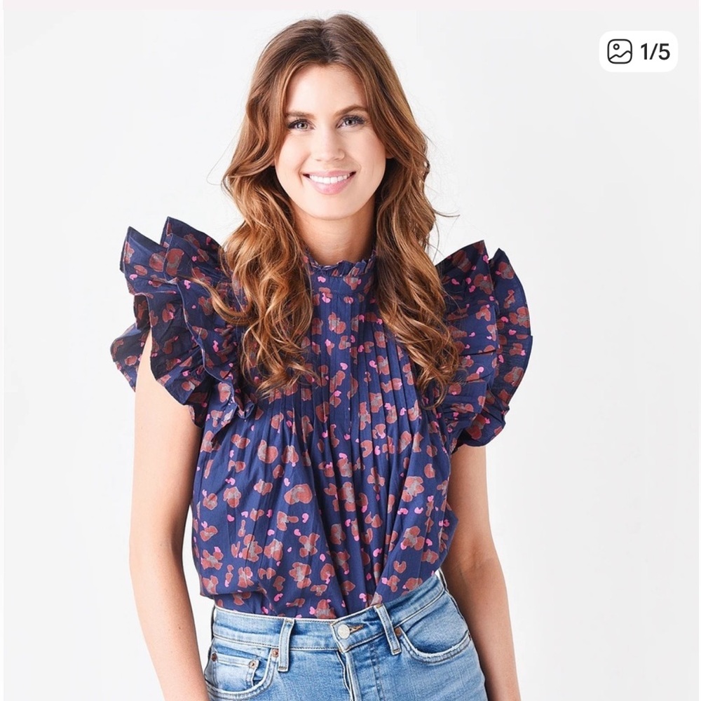 OLIPHANT Pintuck Navy Pink Blouse Ruffle Sleeve Top